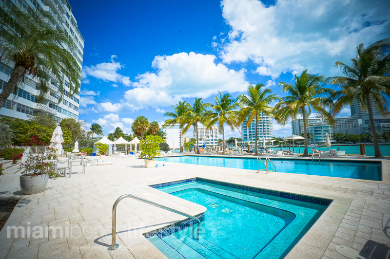 Juan Leal Presents: 20 Island Avenue #211 Miami Beach, FL 33139